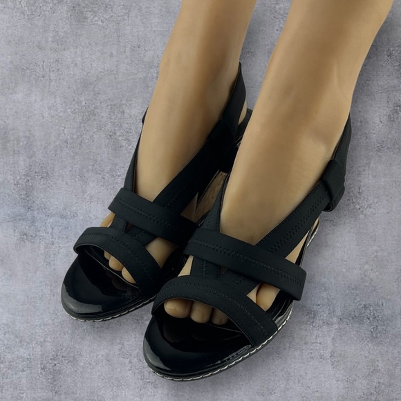 Charles by Charles Davis Hyper Wedge Sandal Black Cork Wedge Women’s 9.5M - Picture 2 of 11